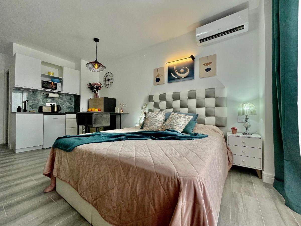 Acuarela Estudio, 1ª Linea, Vista Al Mar, Piscina กัลเป ภายนอก รูปภาพ