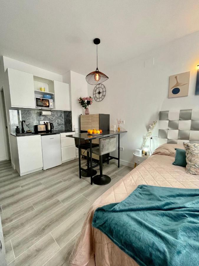 Acuarela Estudio, 1ª Linea, Vista Al Mar, Piscina กัลเป ภายนอก รูปภาพ